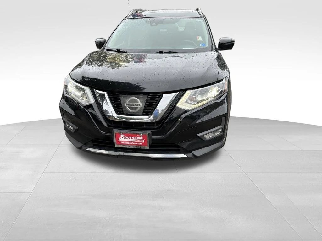 Used 2017 Black Nissan SL image 2