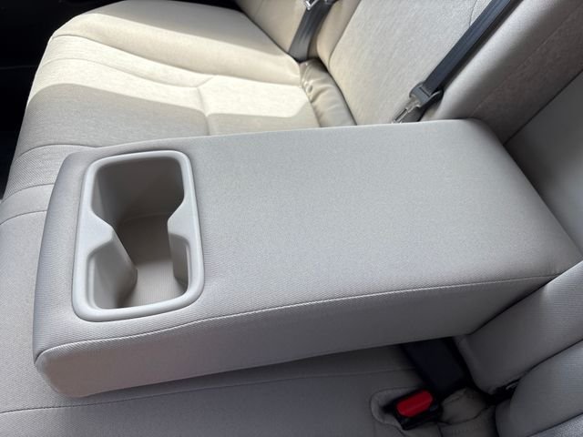 Used 2023  Honda EX image 26