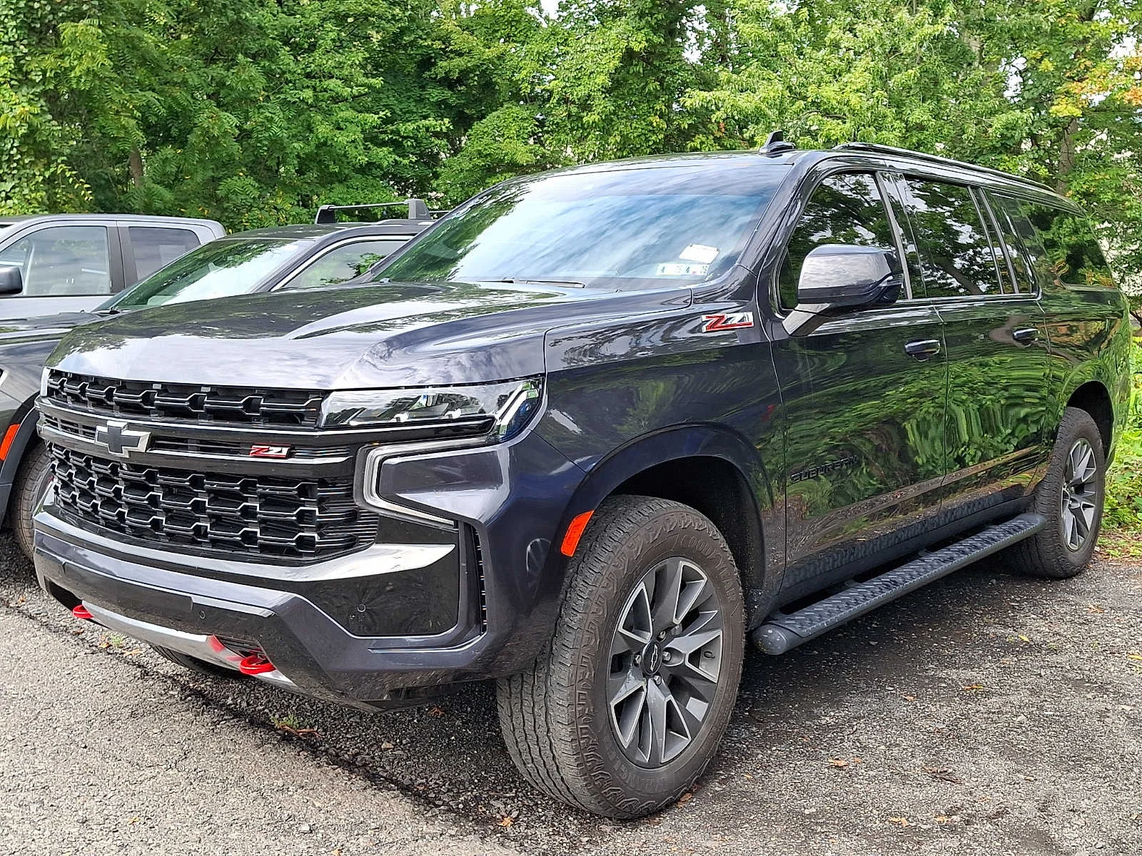 Used 2024 Dark Ash Metallic Chevrolet Z71 image 3