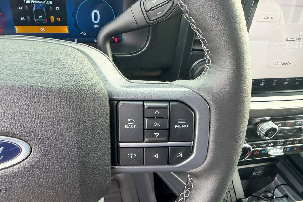 New 2026 Star White Metallic Tri-Coat Ford F-250® Lariat® image 20