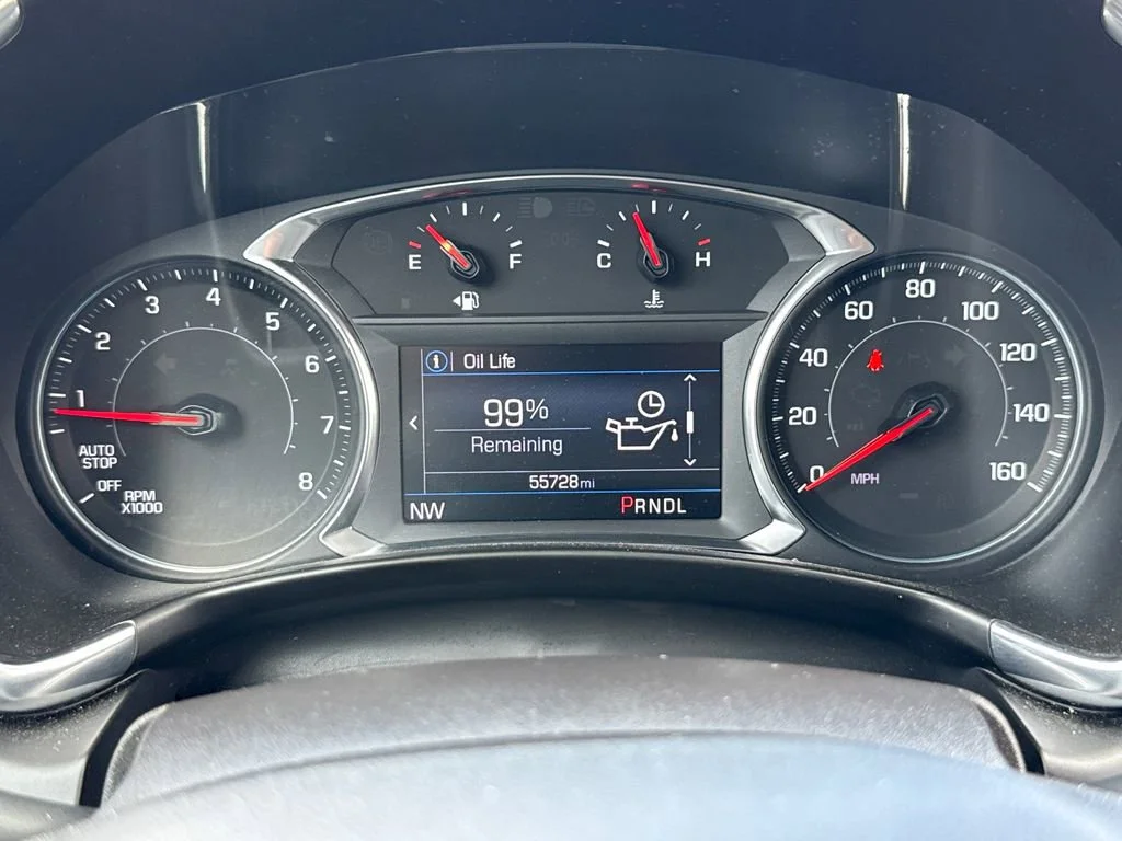 Used 2024 Sterling Gray Metallic Chevrolet LT image 32