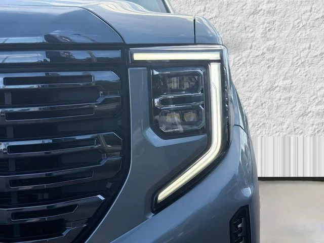 Used 2023 Sterling Metallic GMC Denali Ultimate image 9