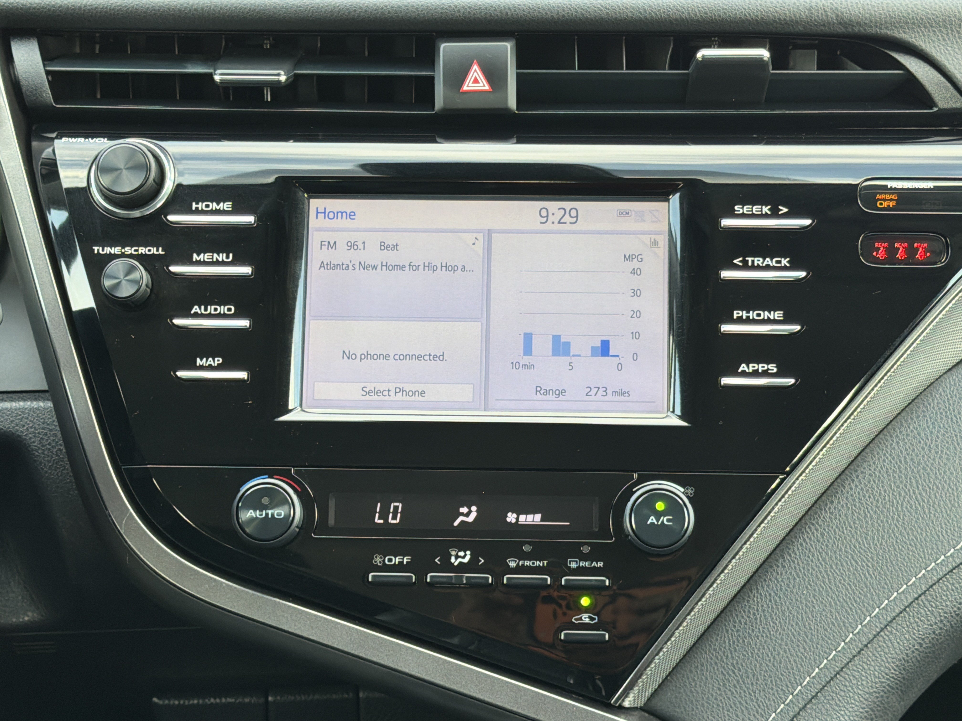 Used 2019 Predawn Gray Mica Toyota SE image 4