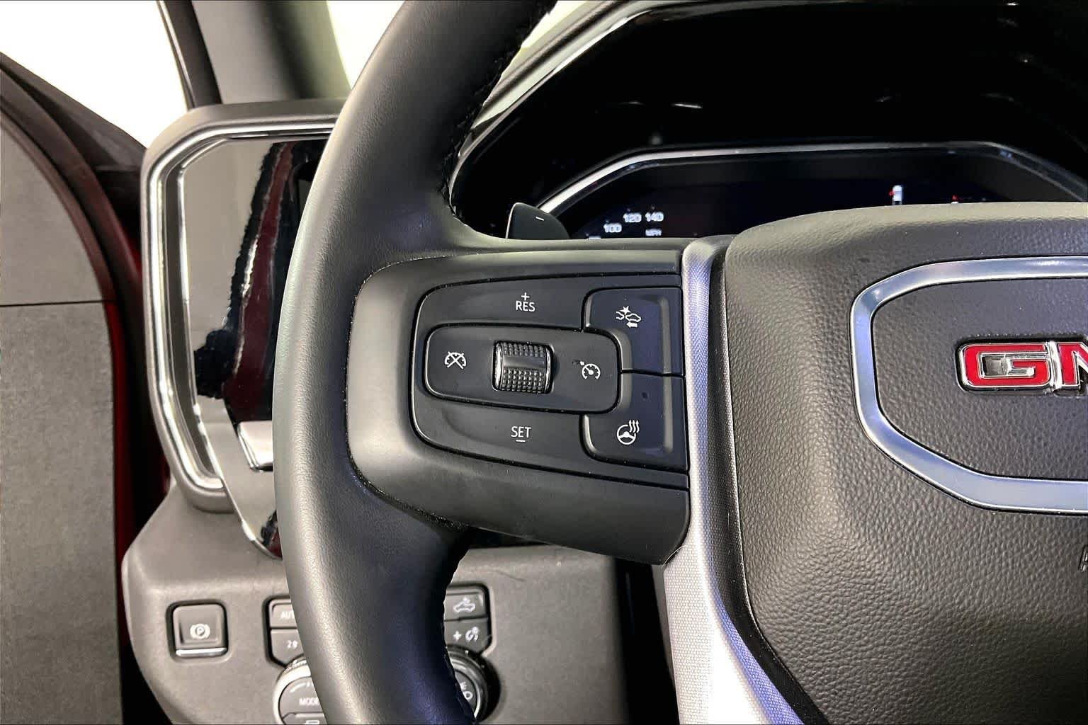 Used 2024 Volcanic Red Tintcoat GMC Elevation image 21