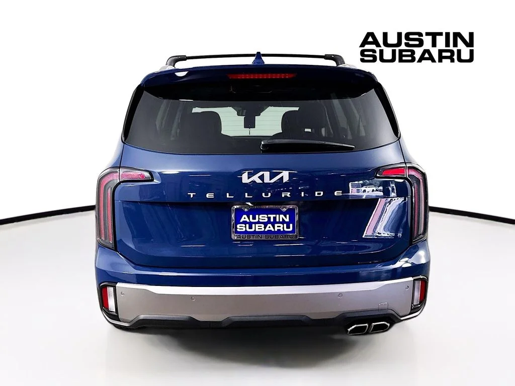 Used 2025 Black Kia EX image 6