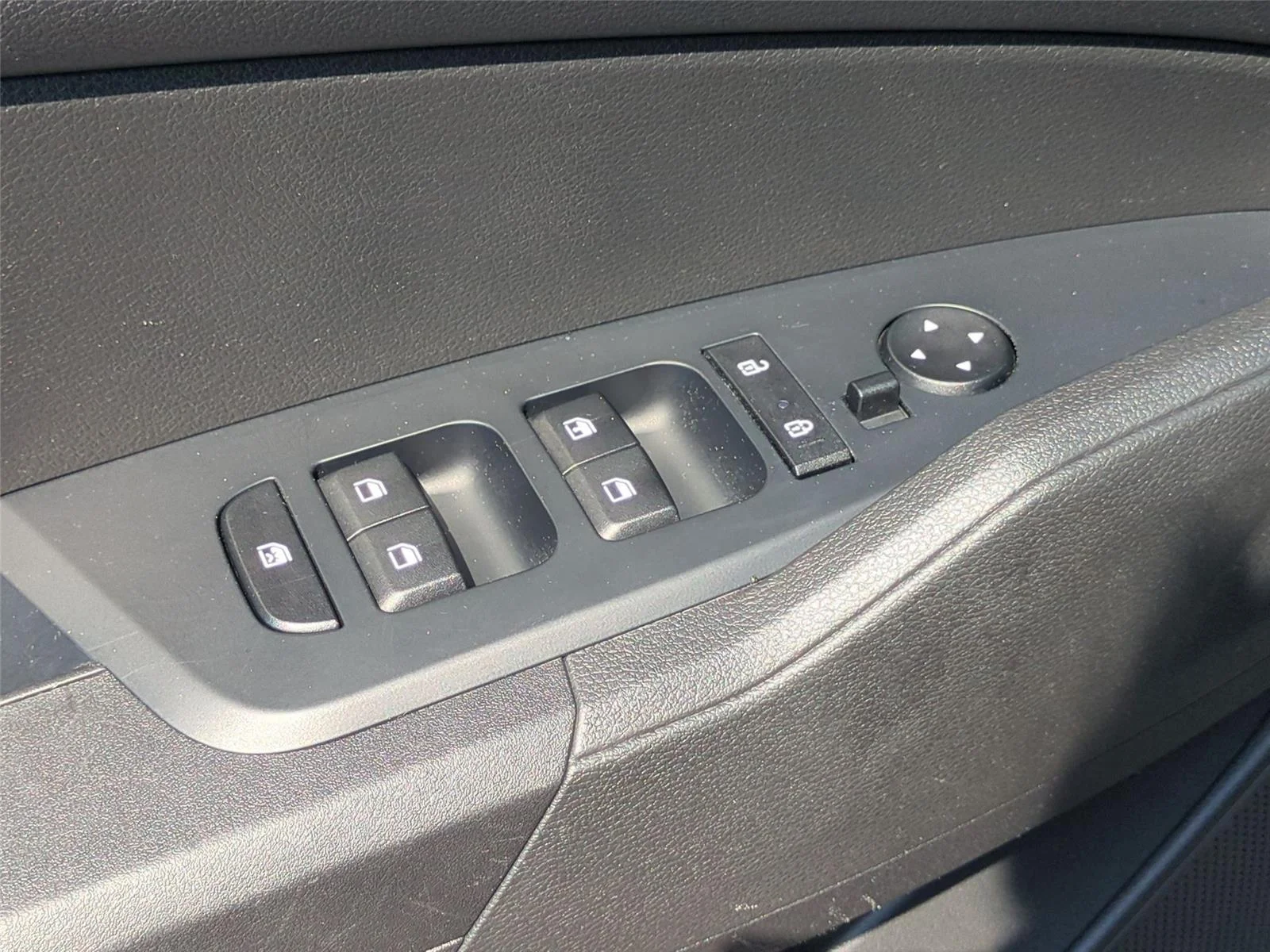 Used 2023 Gravity Gray Kia LX image 16