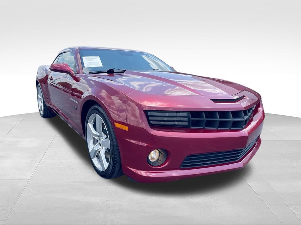 Used 2011 Red Chevrolet SS image 2