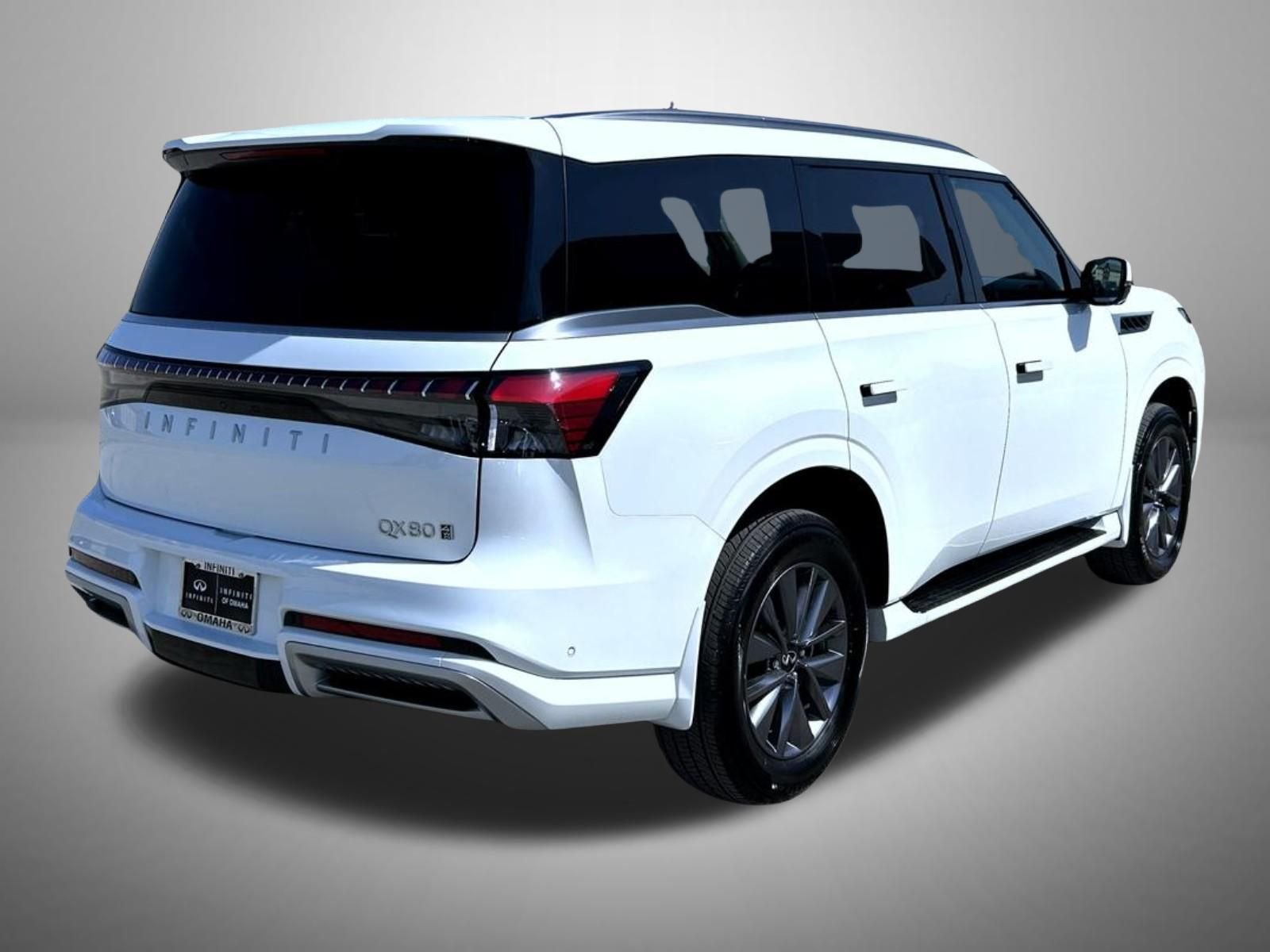 Used 2026 White INFINITI PURE image 5