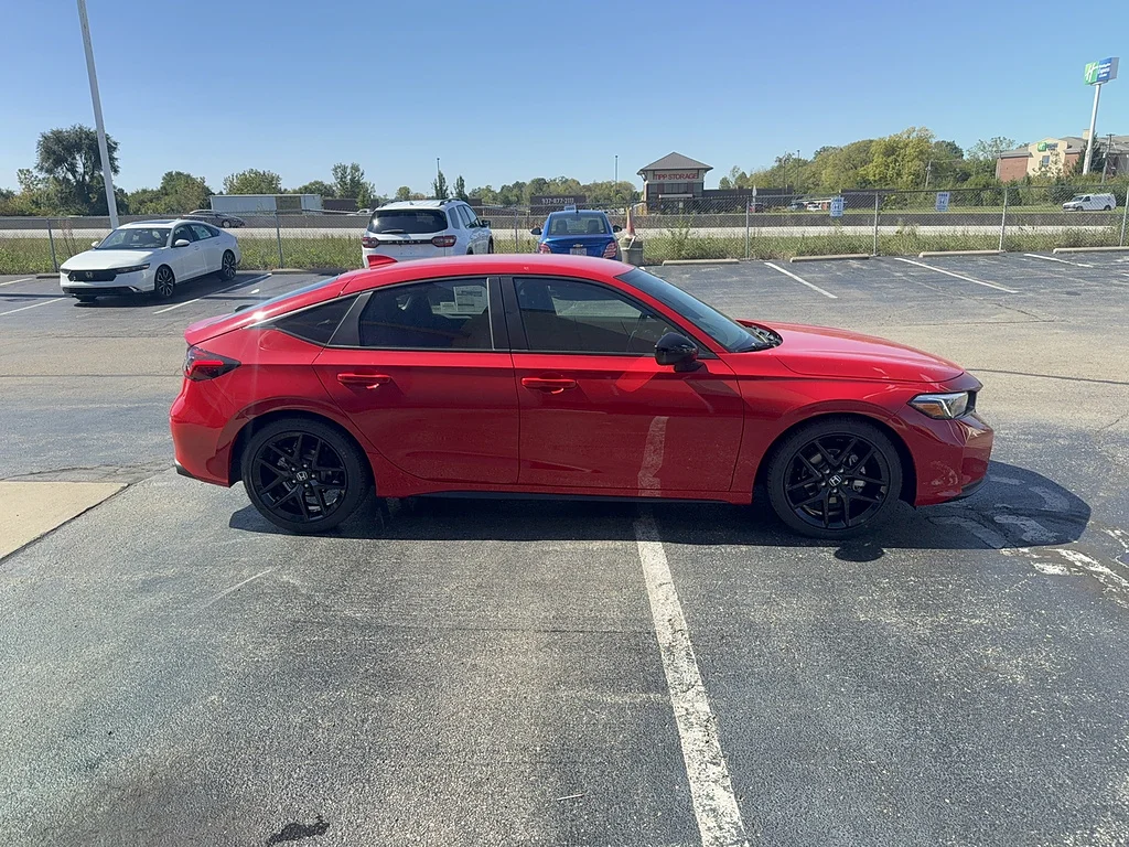 2026 Honda Civic Hatchback Sport, photo 3 of 12