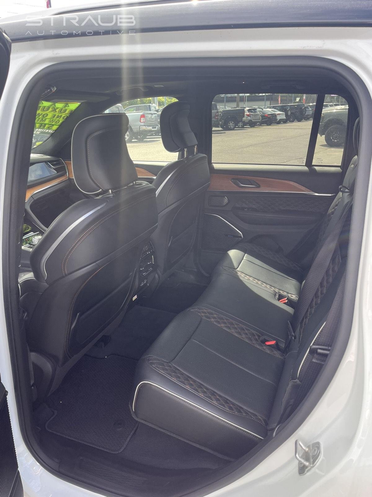 Used 2023 Bright White Clearcoat Jeep Summit Reserve image 17