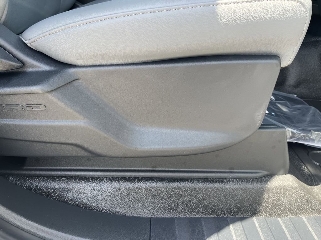 2025 Ford F-250 Super Duty XL - Photo 33