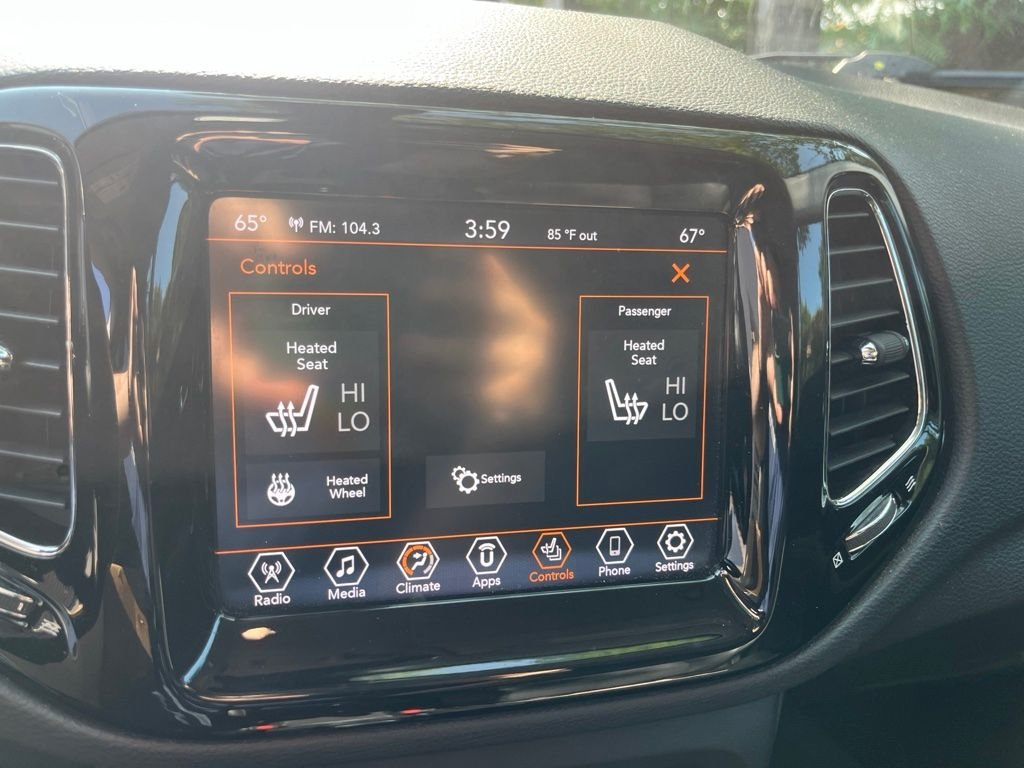 Used 2020 White Jeep Limited image 6