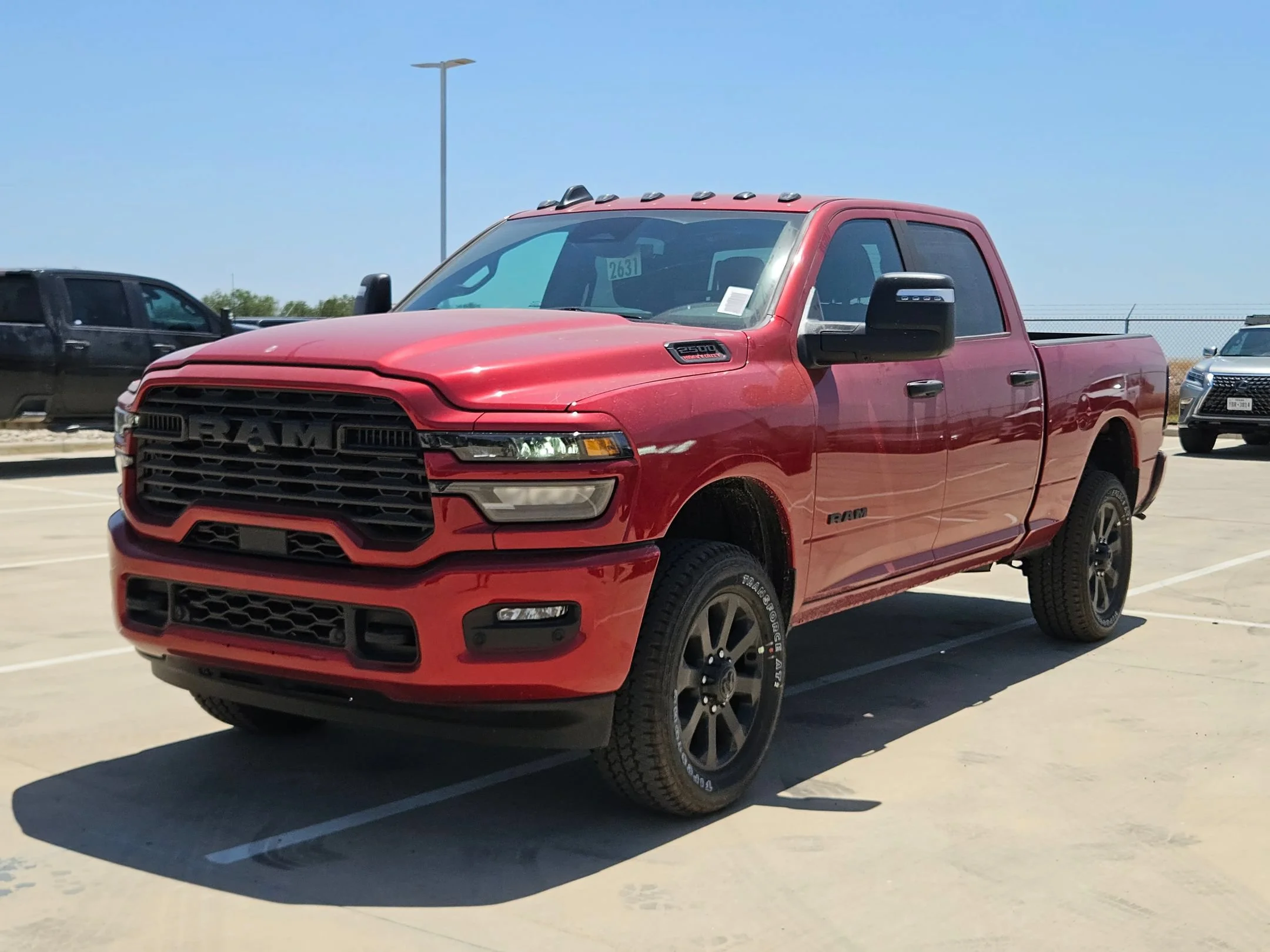New 2026 Molten Red Pearl-Coat Exterior Paint RAM Big Horn image 7