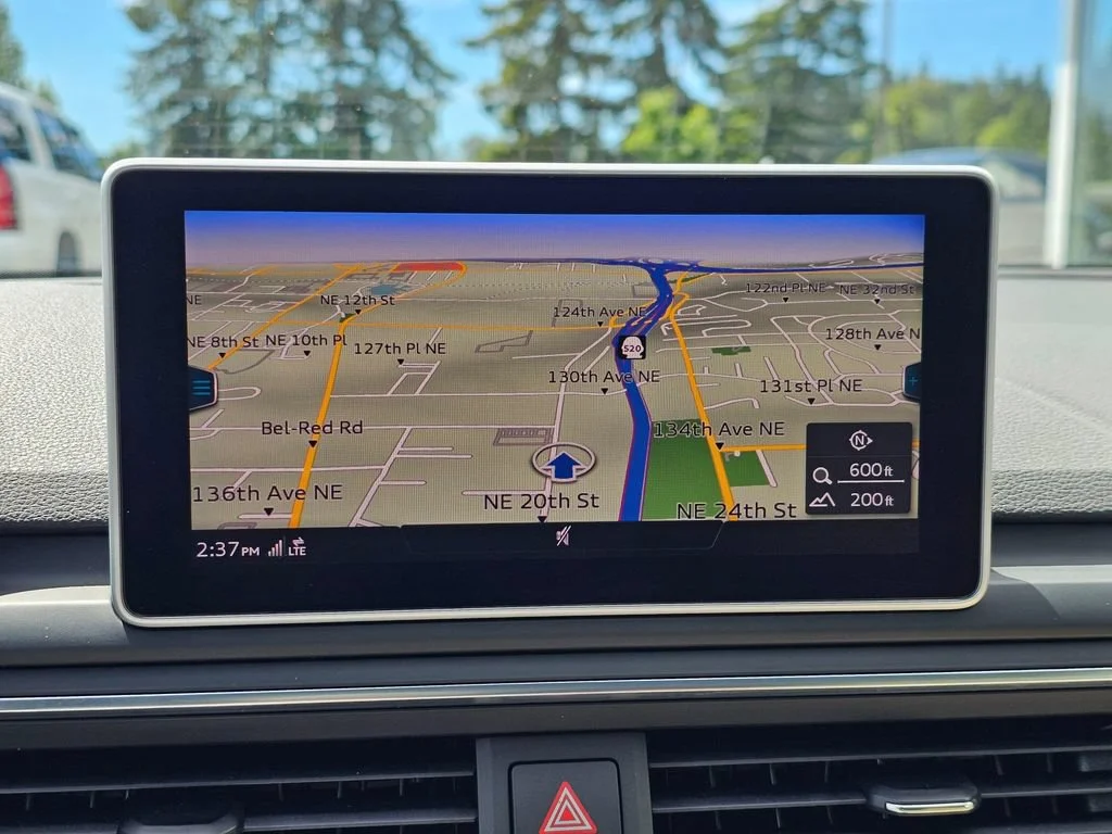Used 2018  Audi Premium Plus image 30