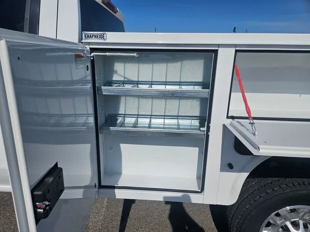 New 2026 Summit White GMC Pro image 24