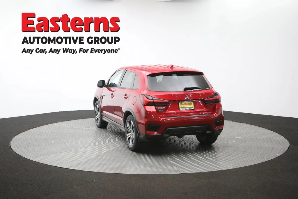 Used 2023 Red Mitsubishi 2.0 ES image 63