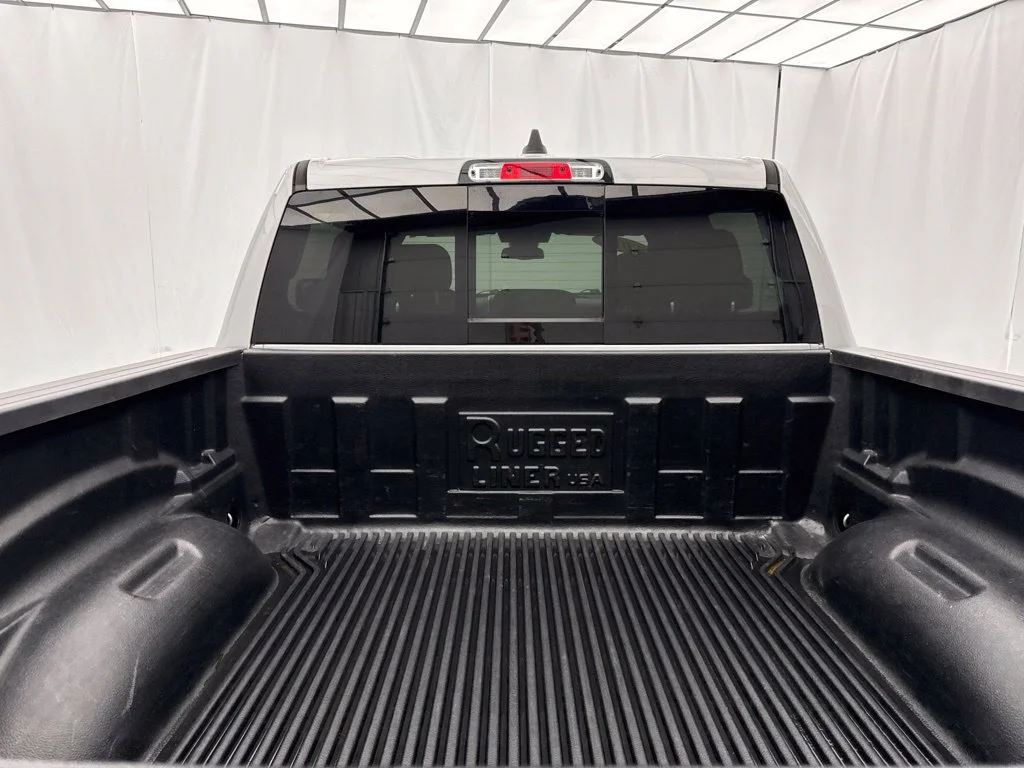Used 2019 Silver Ram Big Horn/Lone Star image 9