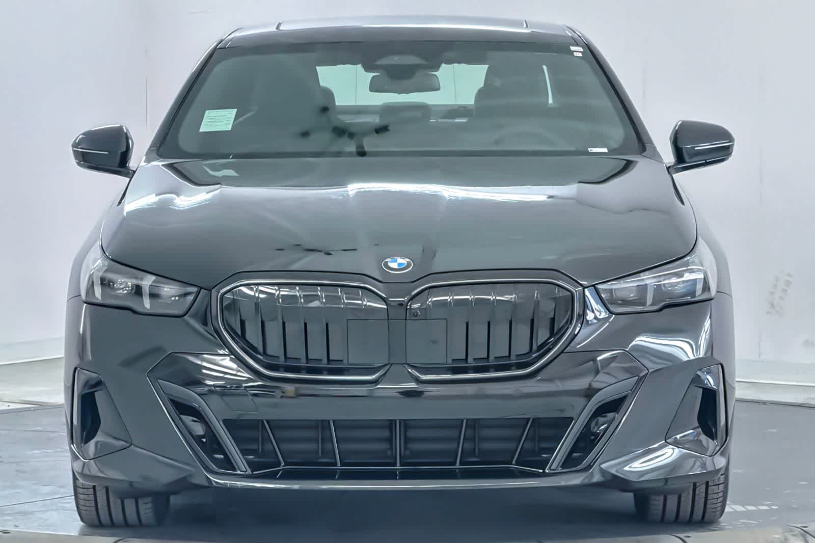 New 2027 Black Sapphire Metallic BMW 530i image 10