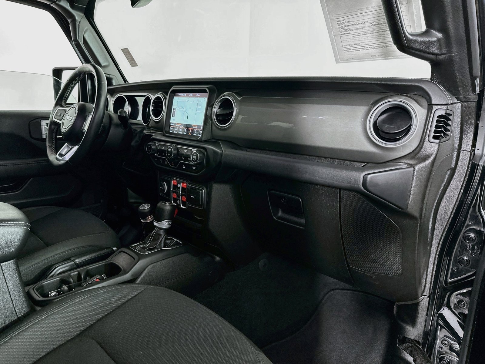 Used 2022 Black Clearcoat Jeep Unlimited Sahara image 30