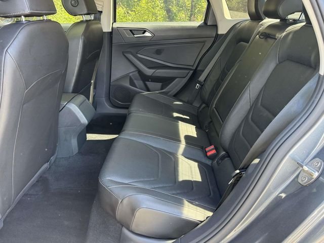 Used 2019 Gray Volkswagen SEL Premium image 15