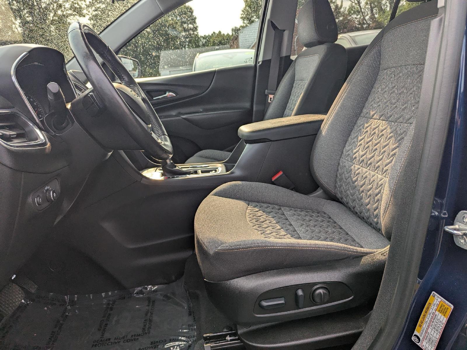 Used 2022 Blue Glow Metallic Chevrolet LT image 23
