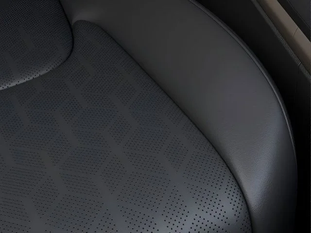 New 2026 Snow White Pearl Kia SX image 24