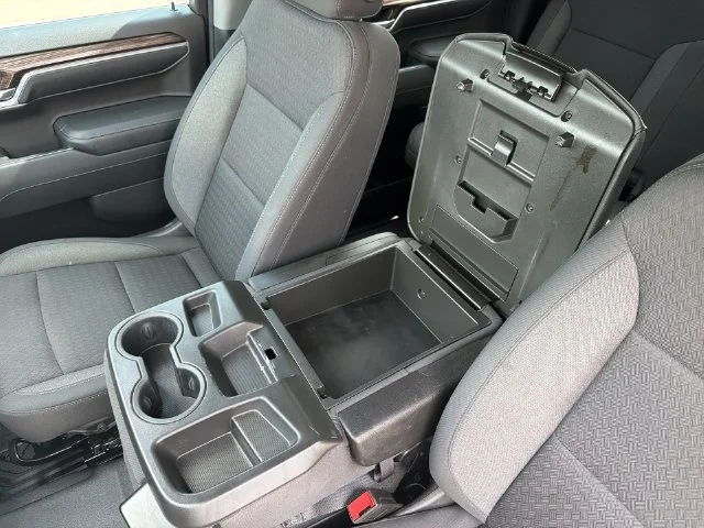 Used 2022 Gray Chevrolet RST image 24