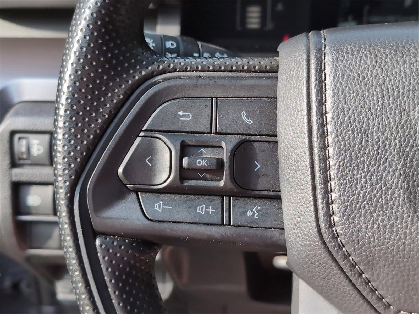 Used 2025 Underground Toyota SR5 image 24