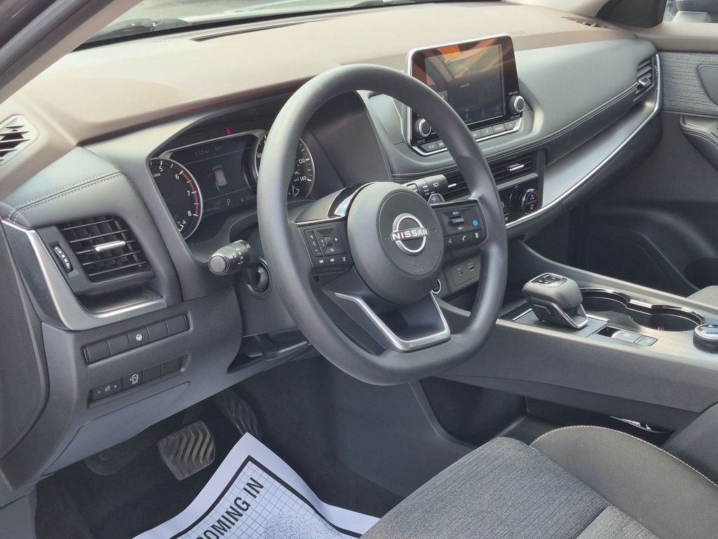 Certified Used 2023 Gun Metallic Nissan SV image 13