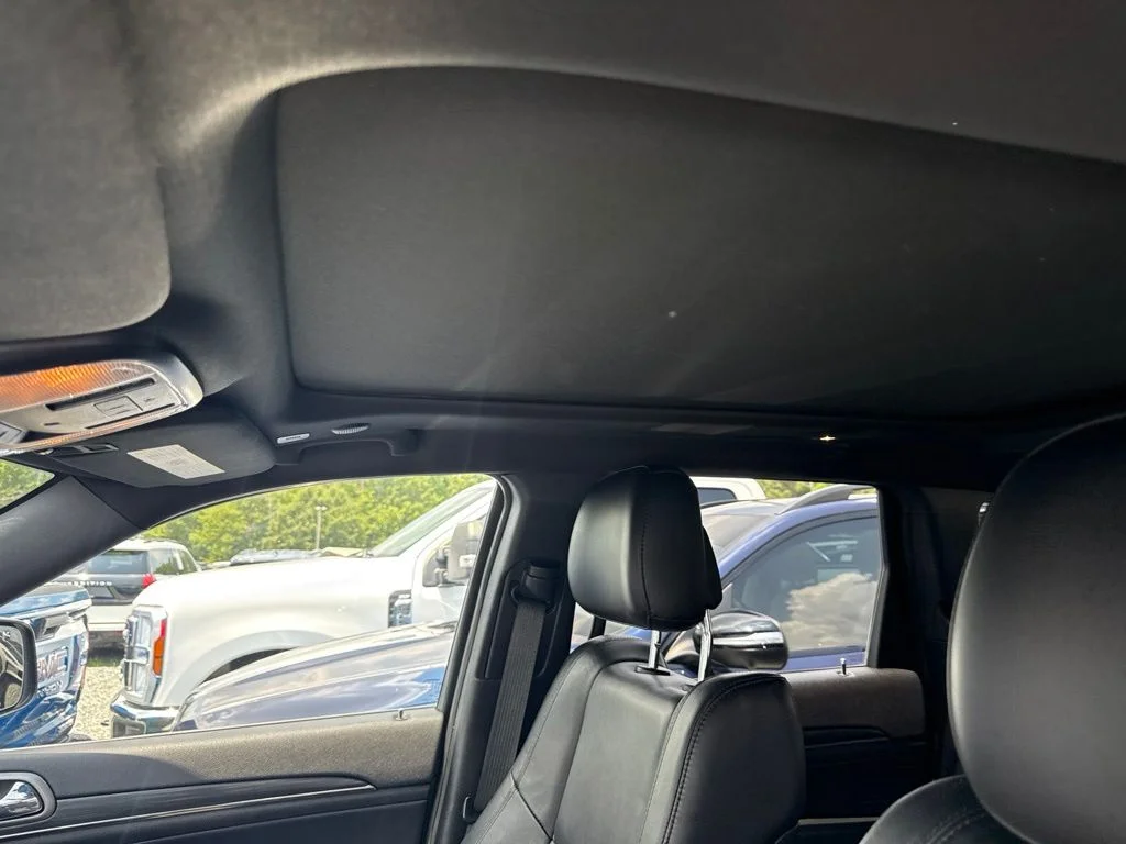 Used 2019 Black Jeep Limited X image 4