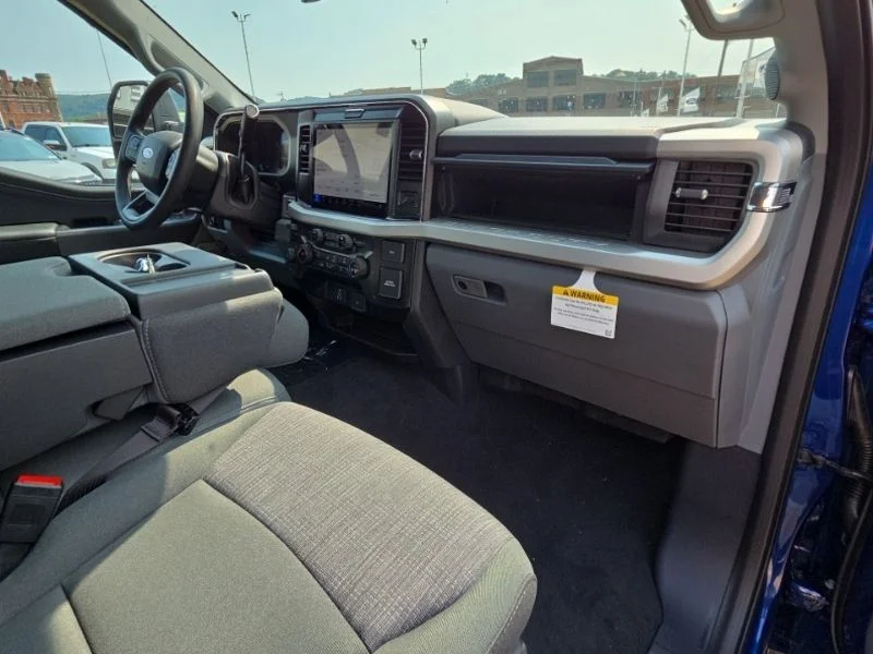 New 2026 Blue Ford XLT image 15