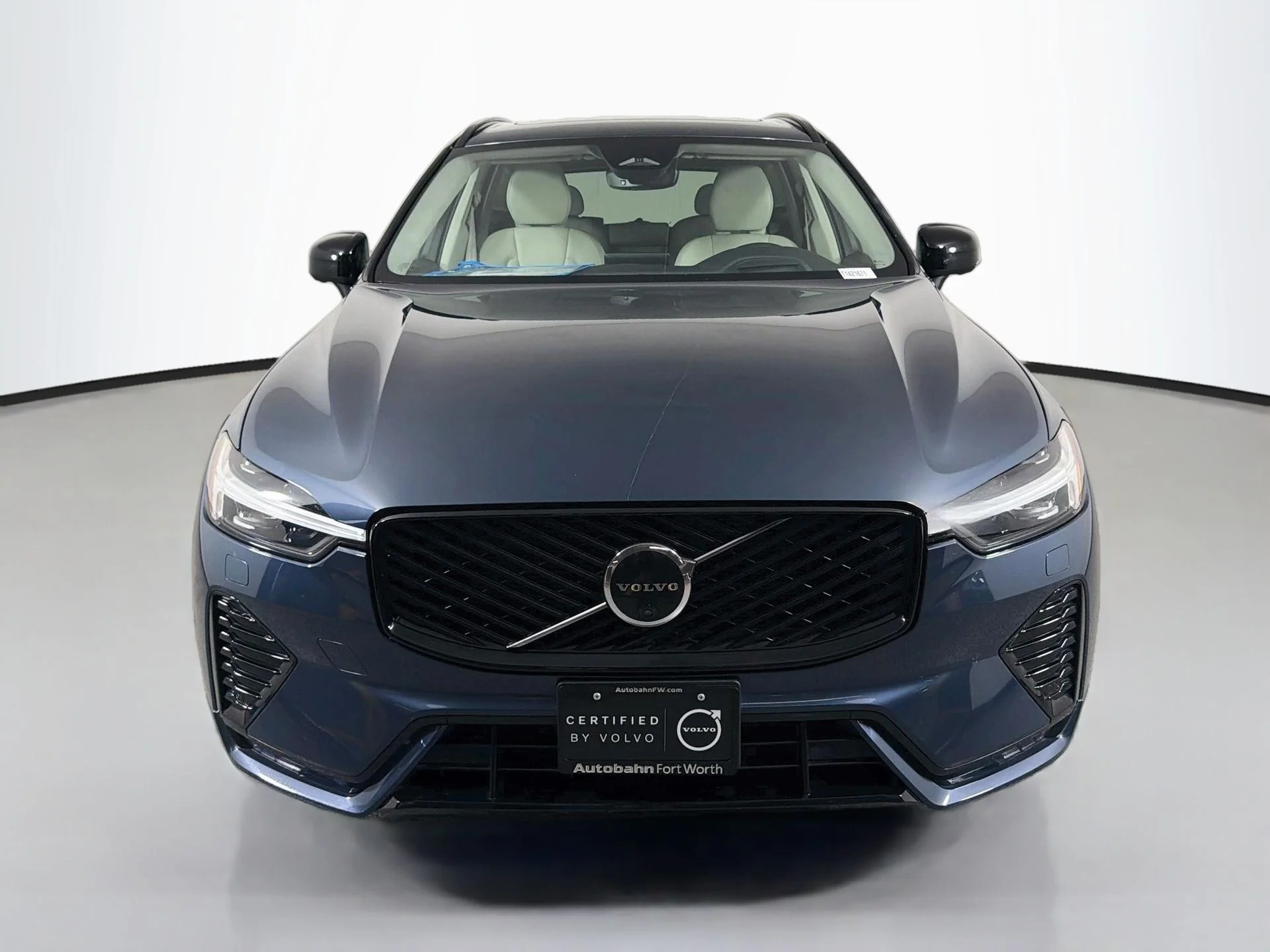 Certified Used 2026 Denim Blue Volvo Ultra image 2