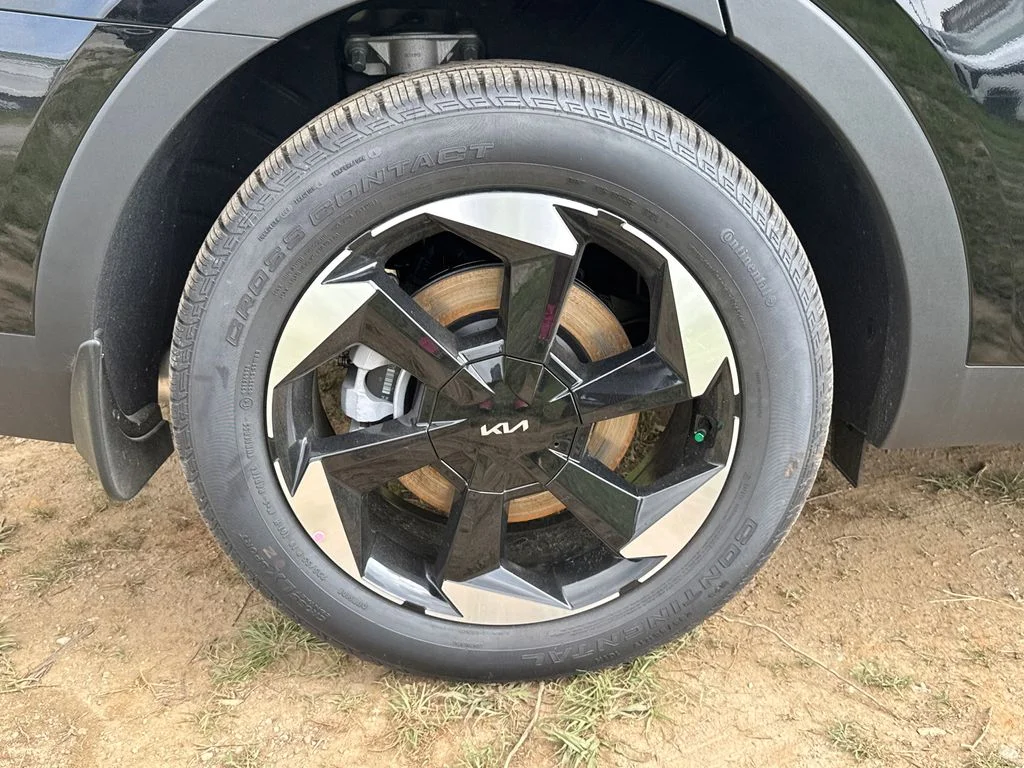 2025 Kia Sorento EX Hybrid - Photo 17