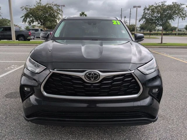 Used 2021 Black Toyota Limited image 9
