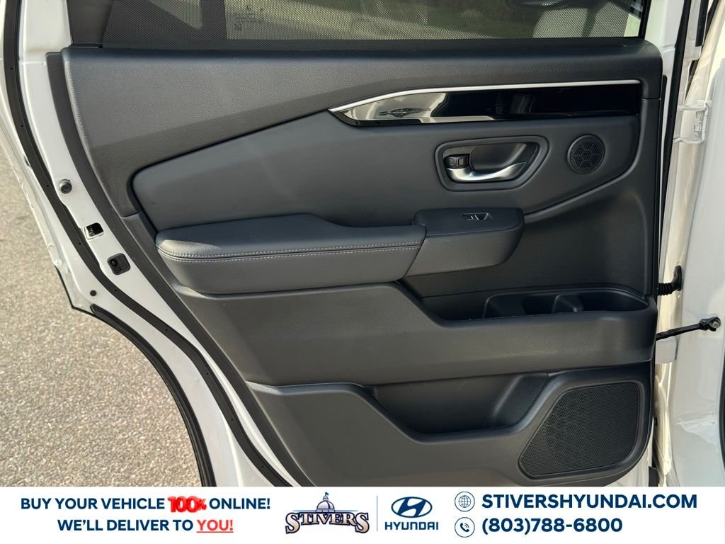 2025 Honda Pilot Touring - Photo 25
