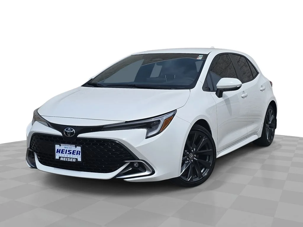 Certified Used 2025 White Toyota XSE image 1