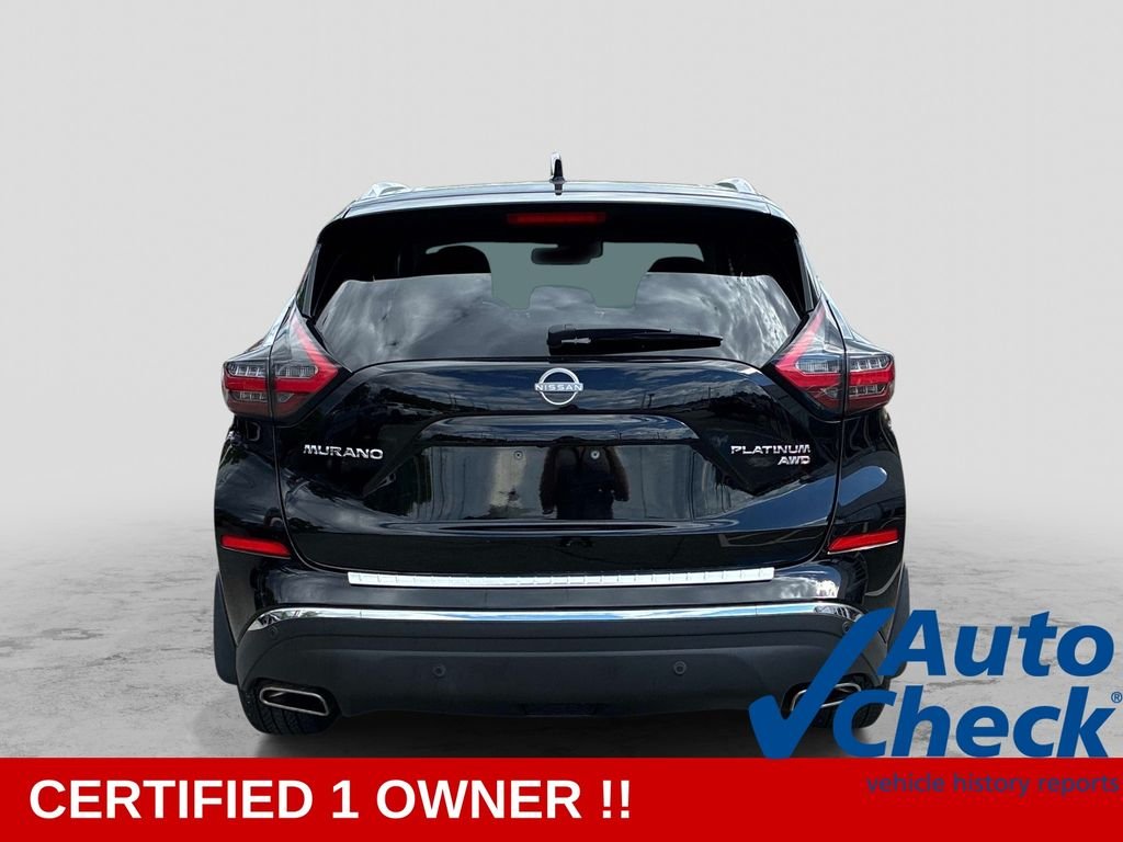 Used 2023 Black Nissan Platinum image 6