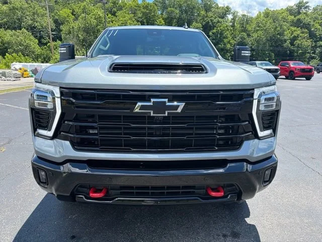 New 2026 Sterling Gray Metallic Chevrolet LT image 7