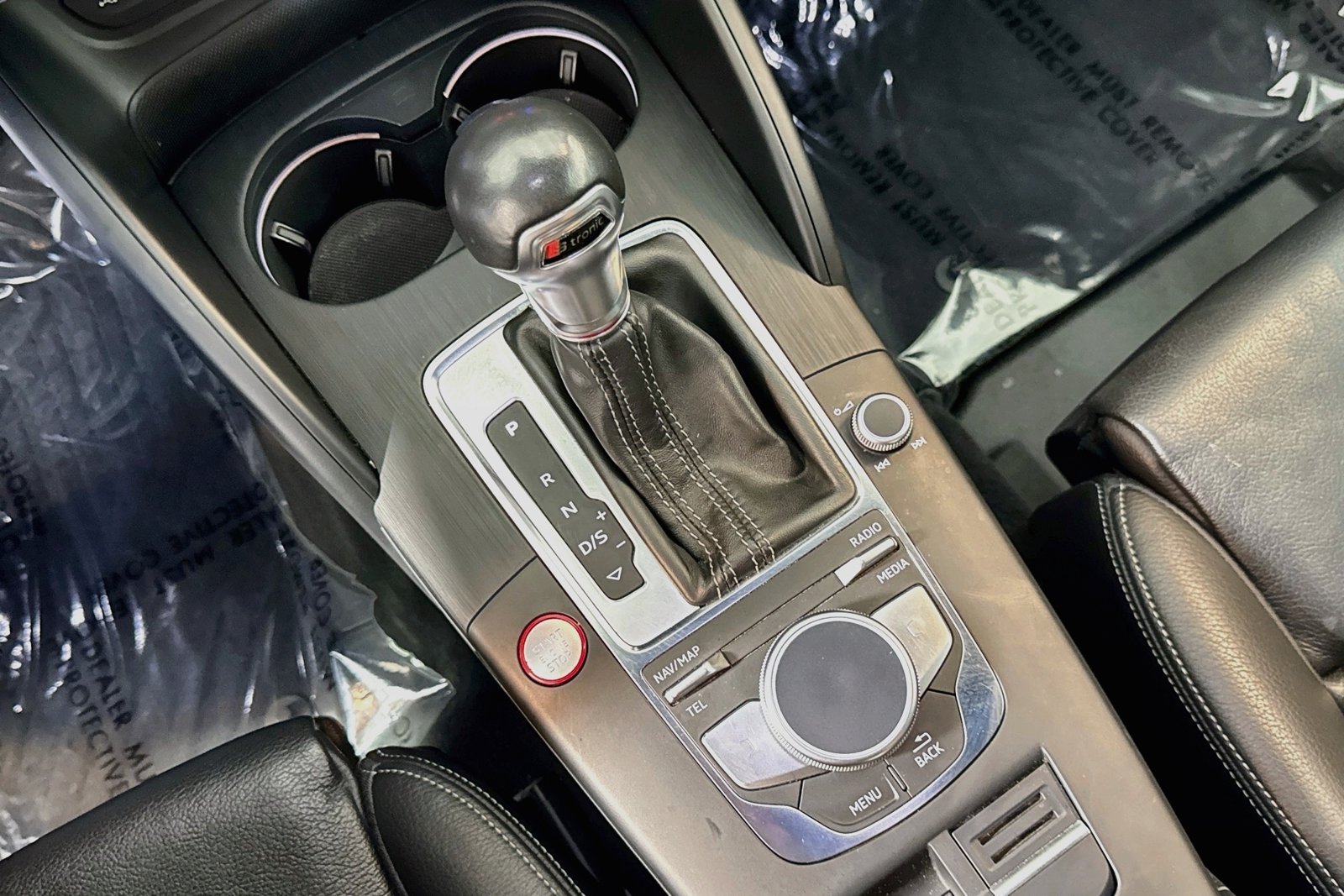 Used 2019 Navarra Blue Metallic Audi Prestige image 16