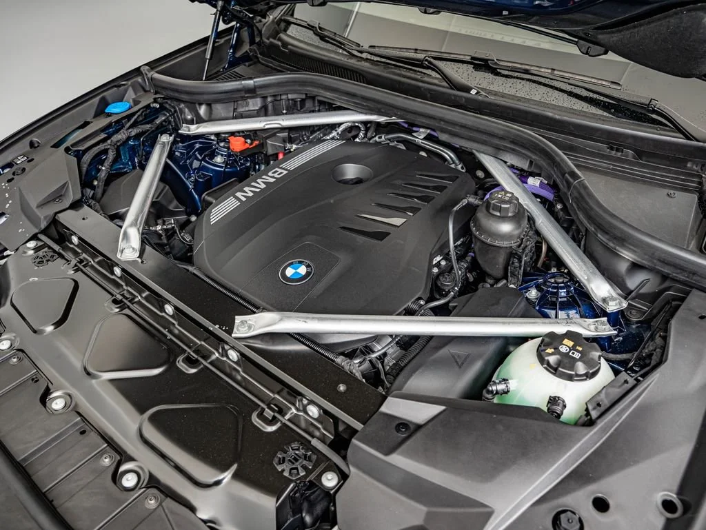 New 2026 Blue BMW xDrive40i image 40