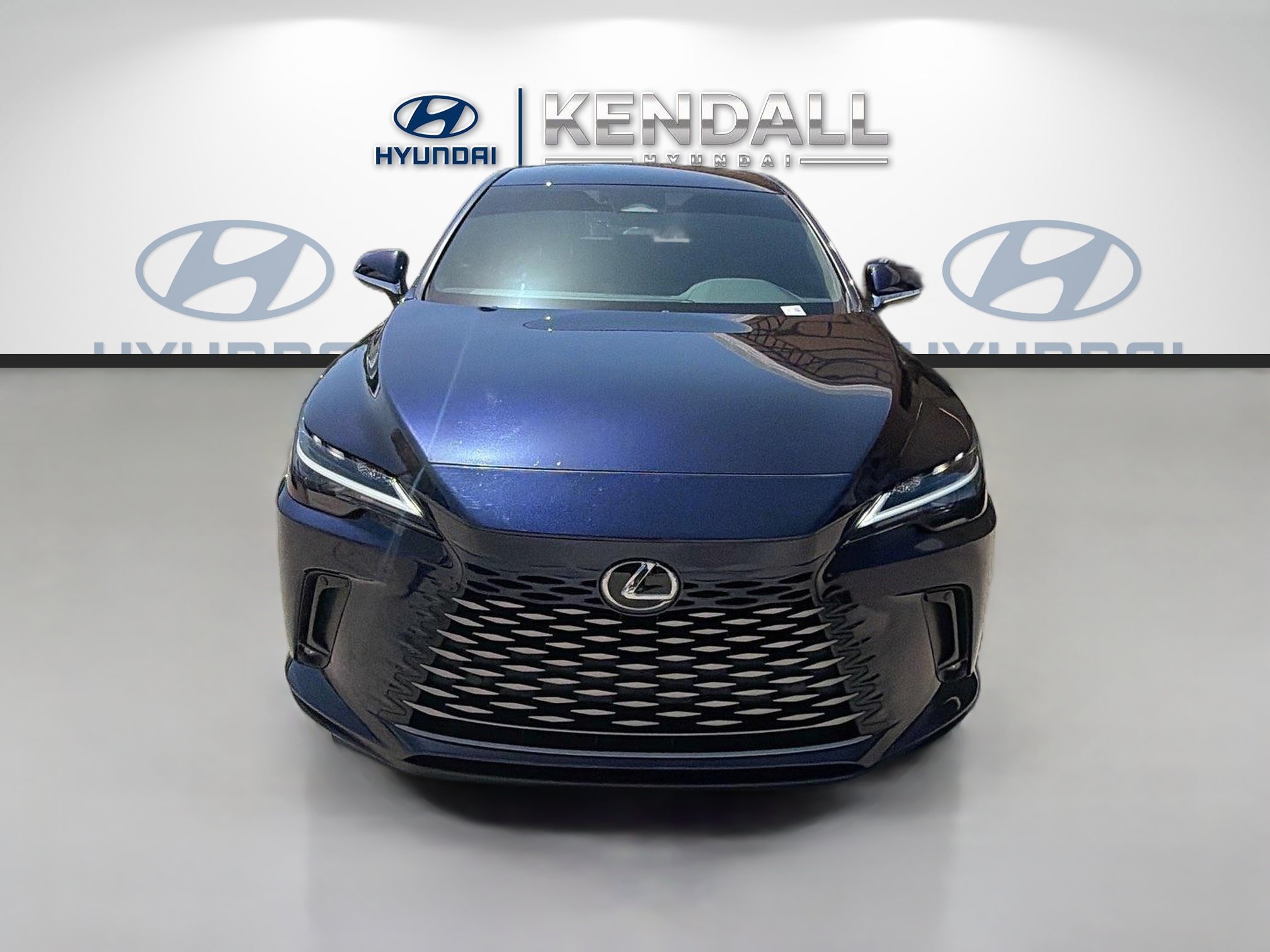 Used 2024 Mica Lexus RX 350 image 2