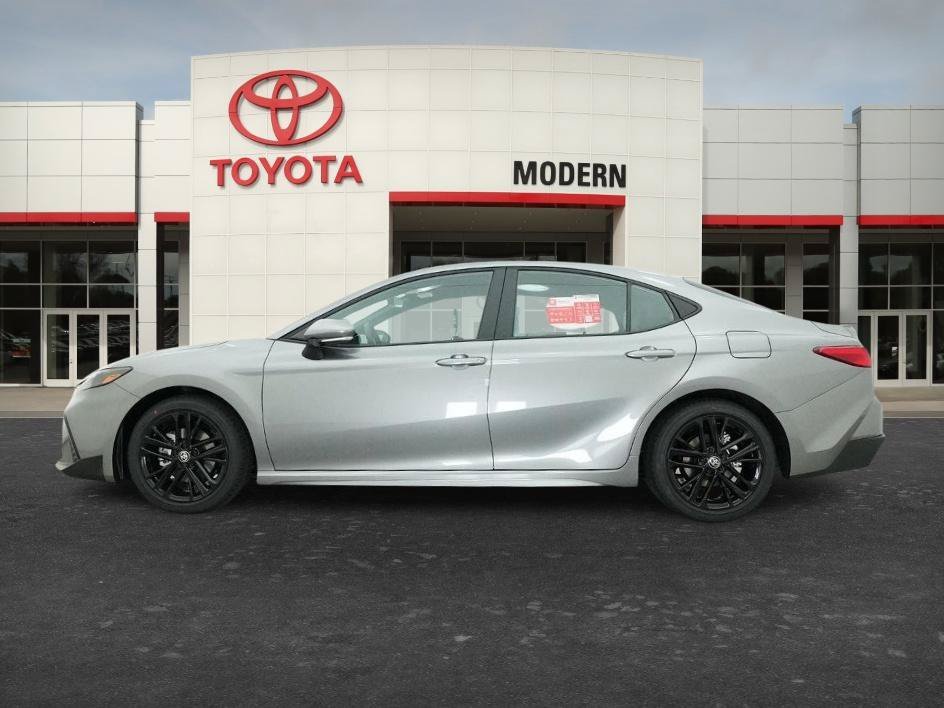 New 2026 Heavy Metallic Toyota SE image 2