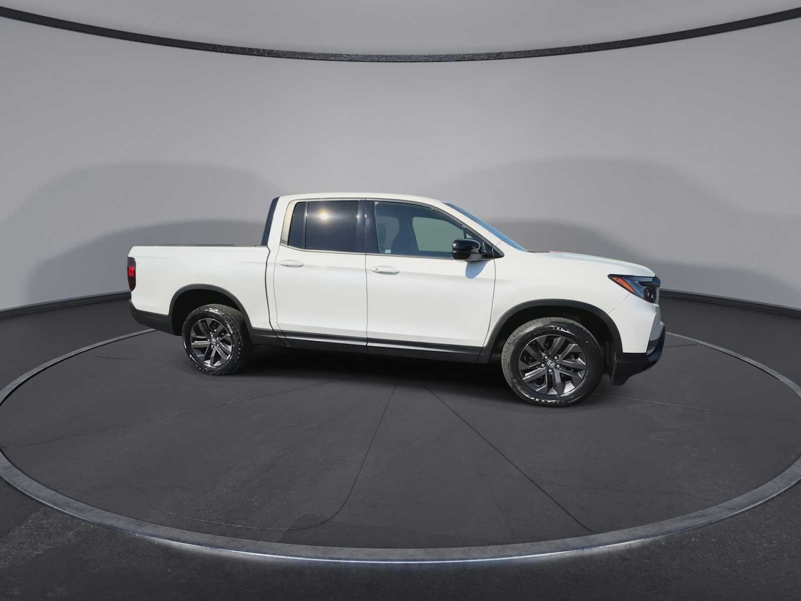 2023 Honda Ridgeline Sport - Photo 9