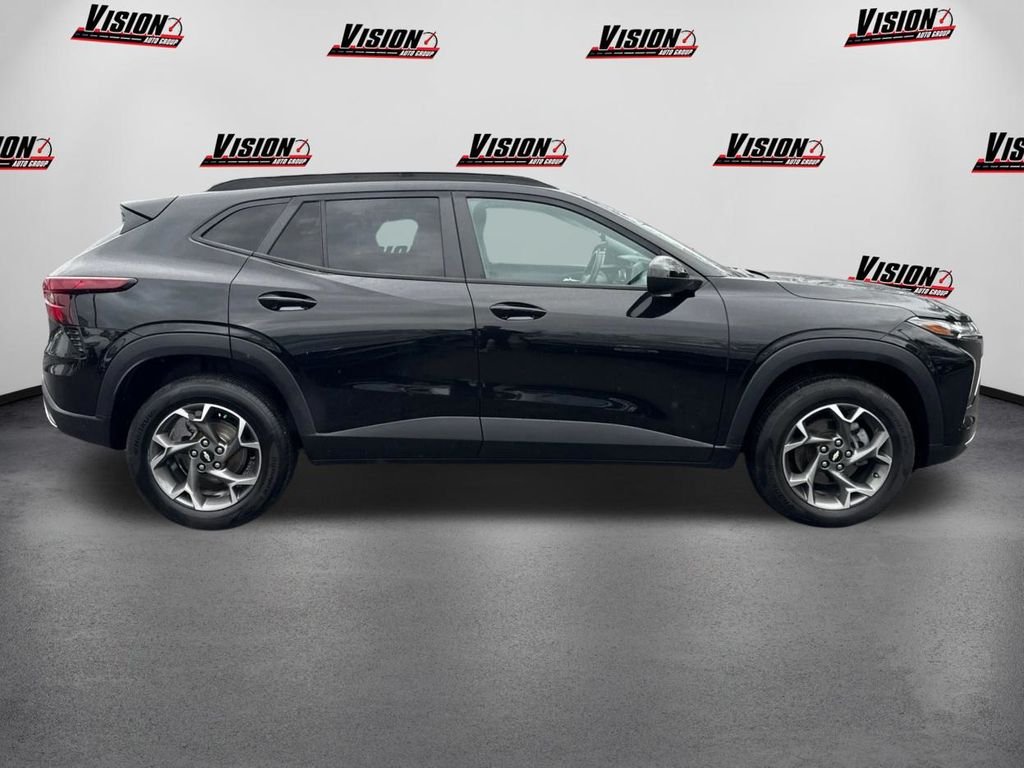 Used 2024 Black Chevrolet LT image 4