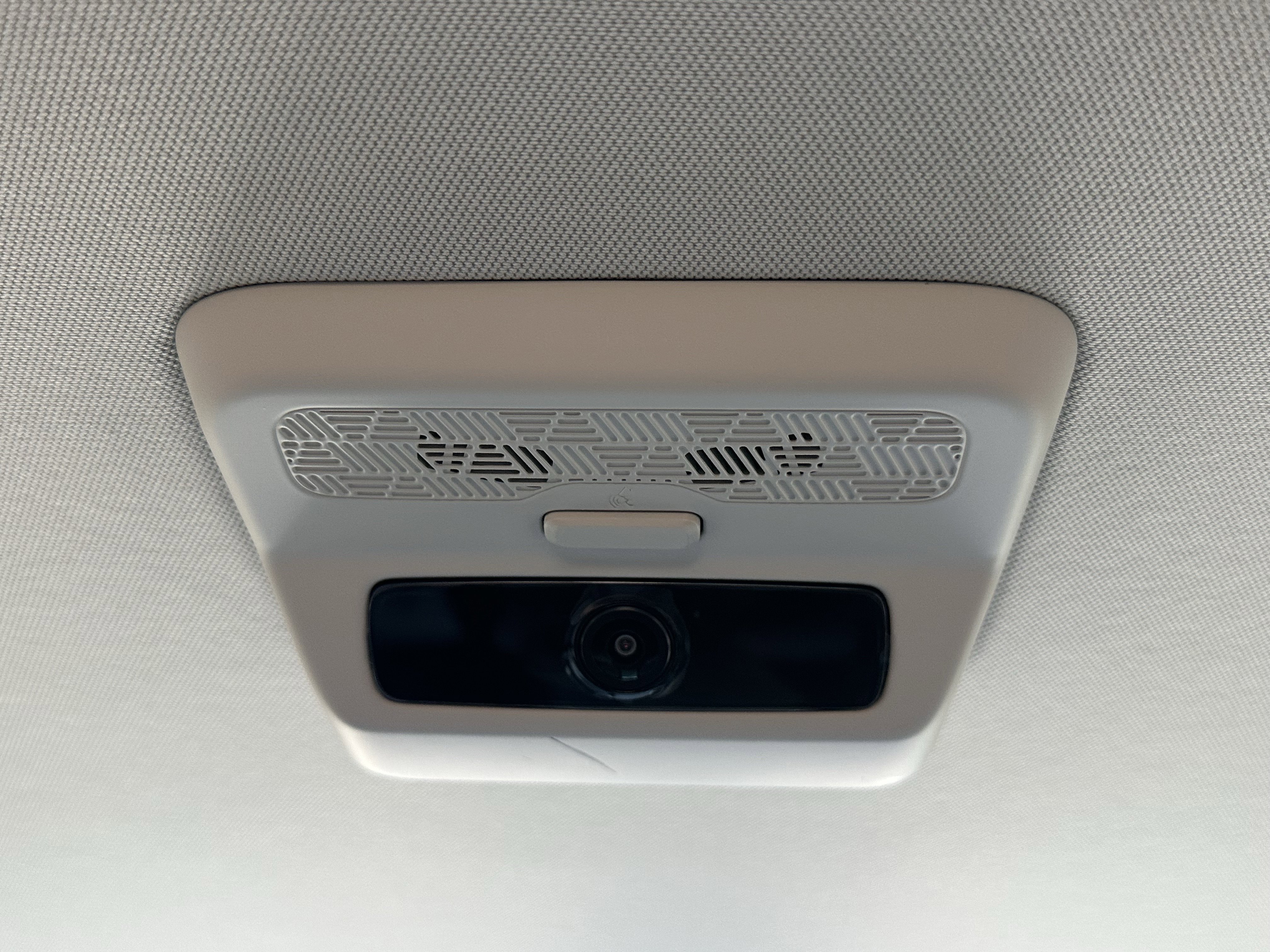 New 2026 Snow White Pearl Kia EX image 24