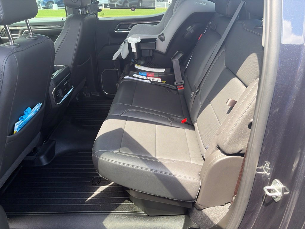 Used 2024 Gray Chevrolet LTZ image 7