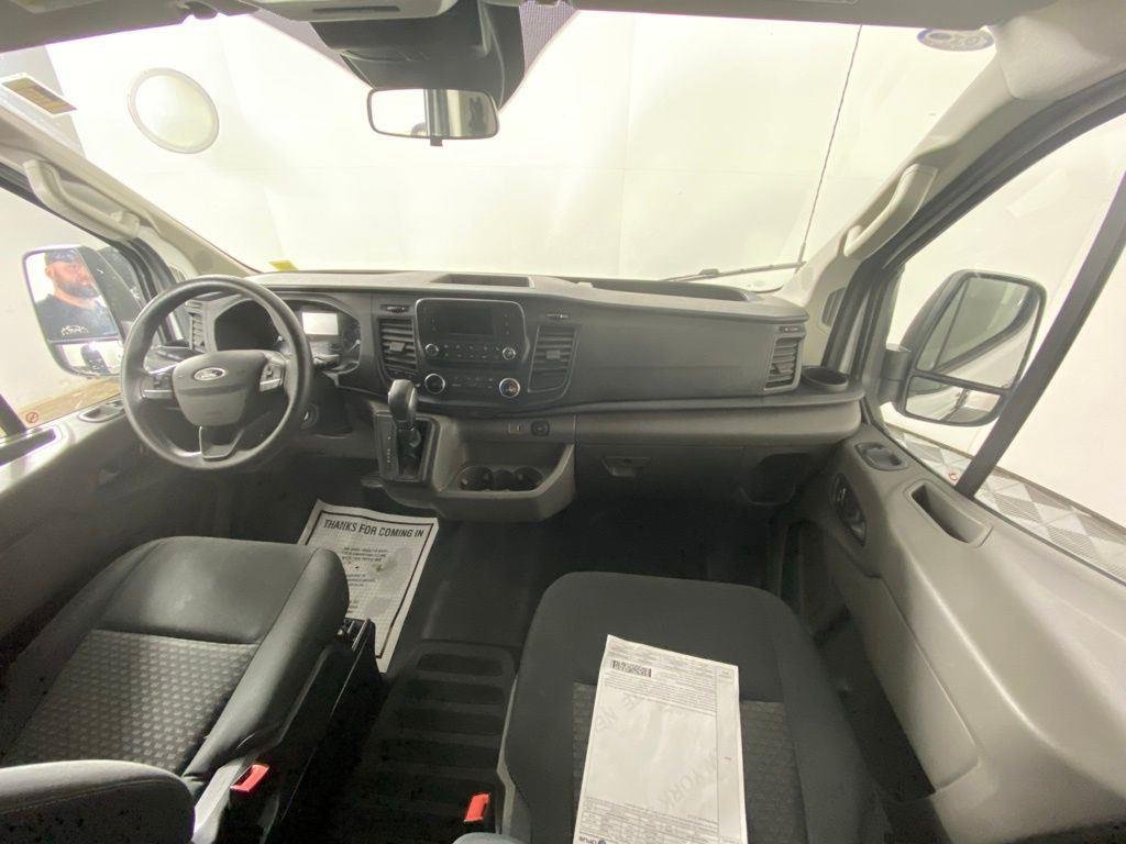 Used 2024 Oxford White Ford Base image 24