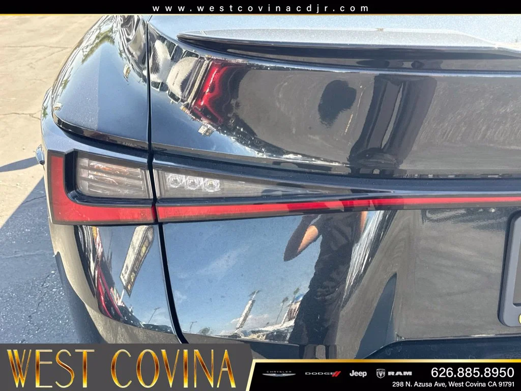 Used 2025 Black Lexus 300 image 26