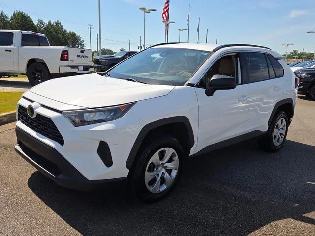Used 2021 White Toyota LE image 3