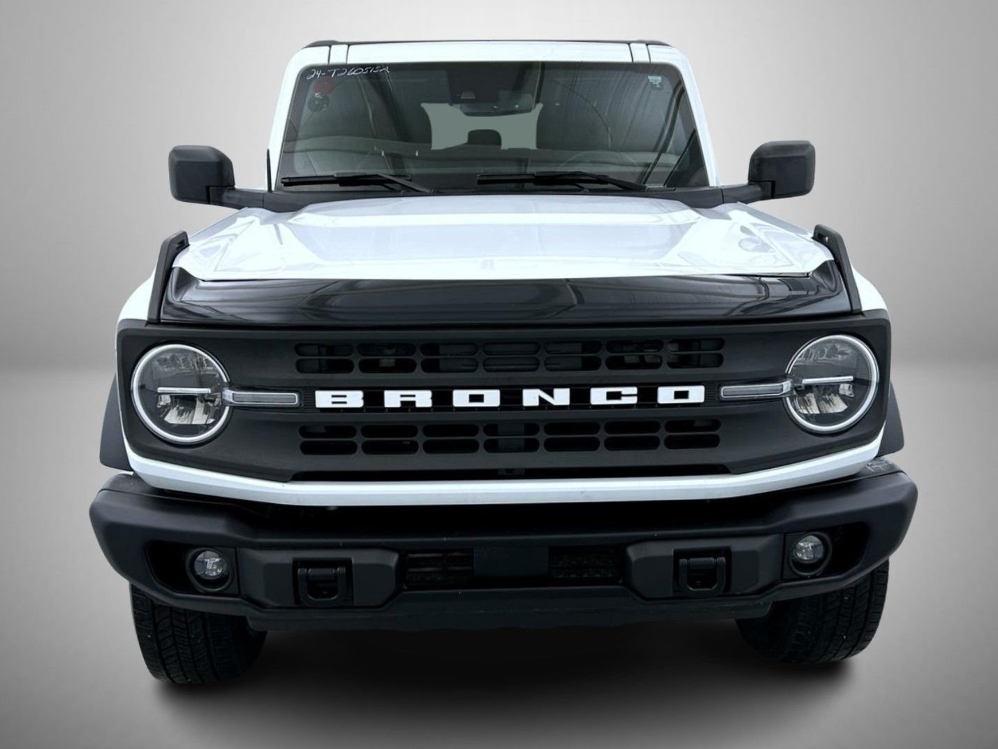 Used 2024 White Ford Black Diamond image 2
